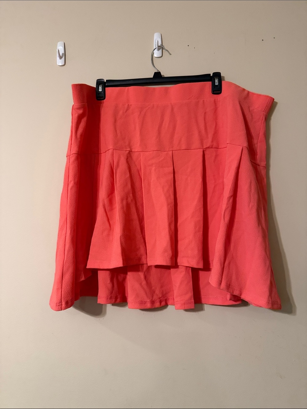 torrid Coral Large Pleat Mini Skirt